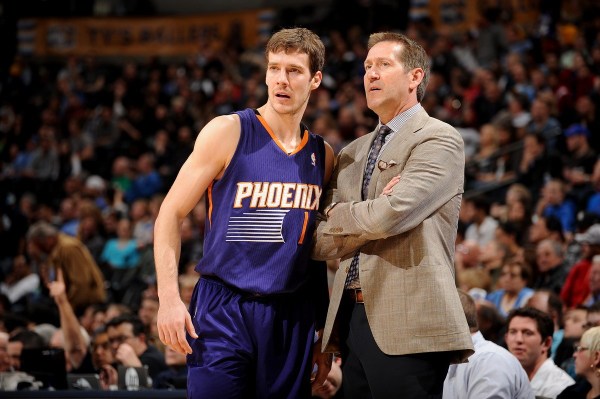 的后卫队员 的后卫队员