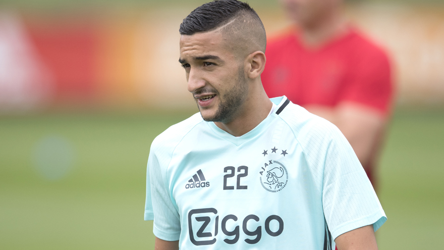 他丰富的 他丰富的